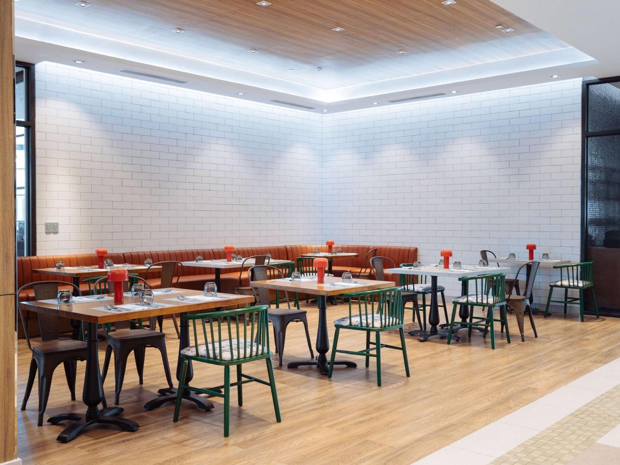 Ibis Styles Manila Araneta City Quezon City Ngoại thất bức ảnh