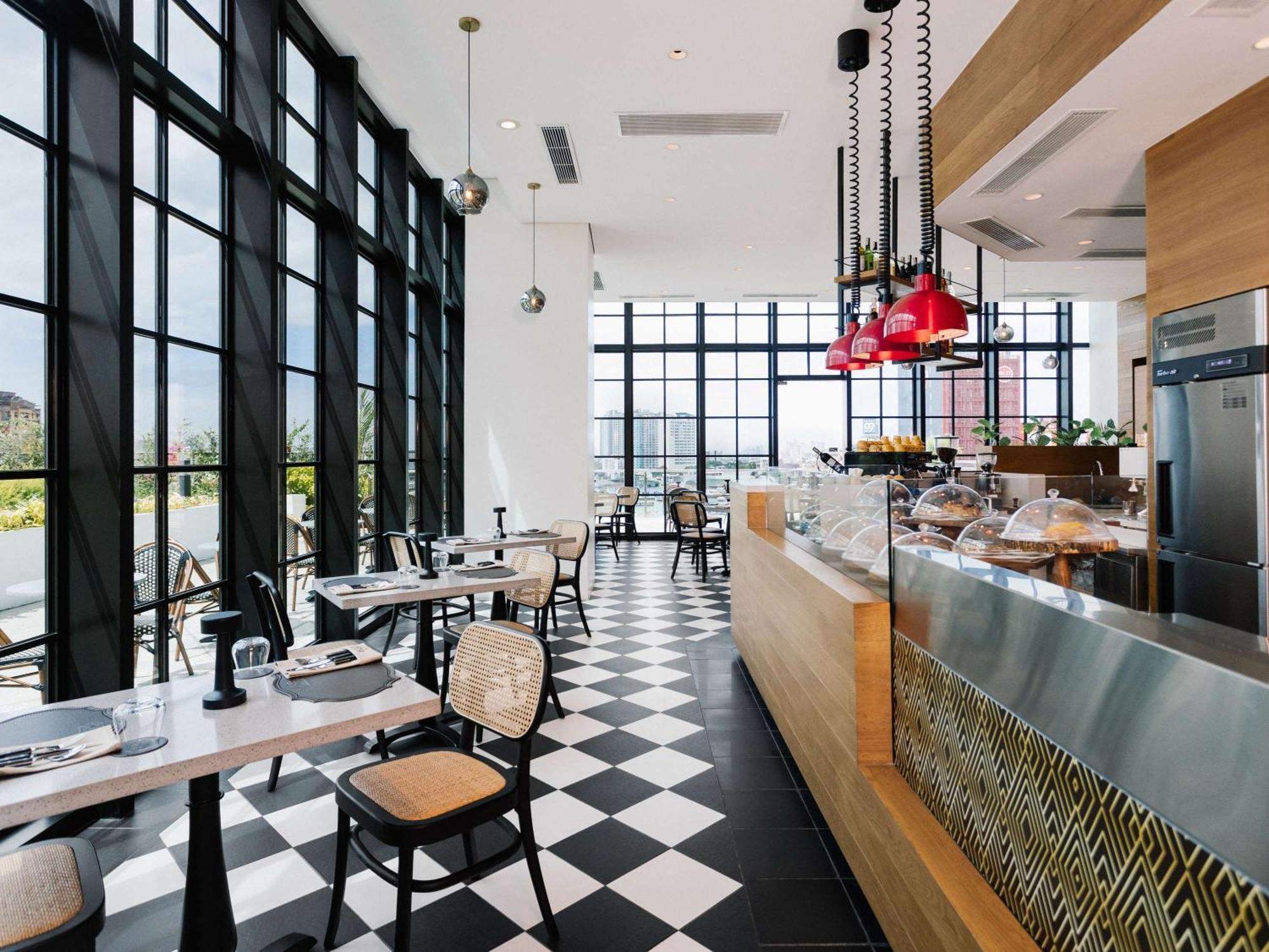 Ibis Styles Manila Araneta City Quezon City Ngoại thất bức ảnh