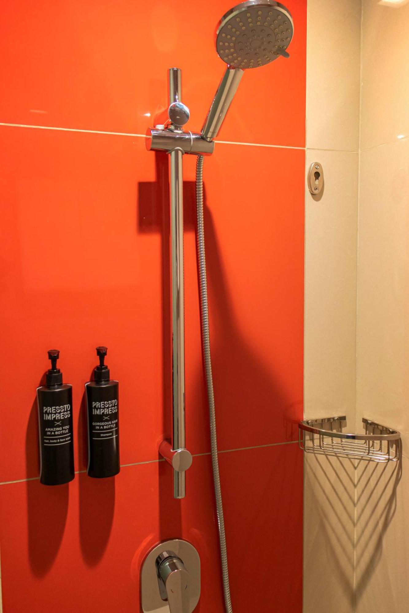 Ibis Styles Manila Araneta City Quezon City Ngoại thất bức ảnh
